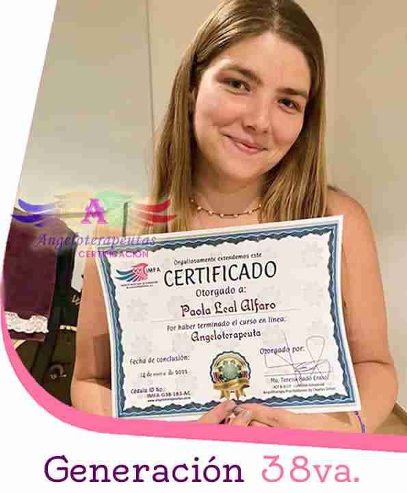 A Paola Leal